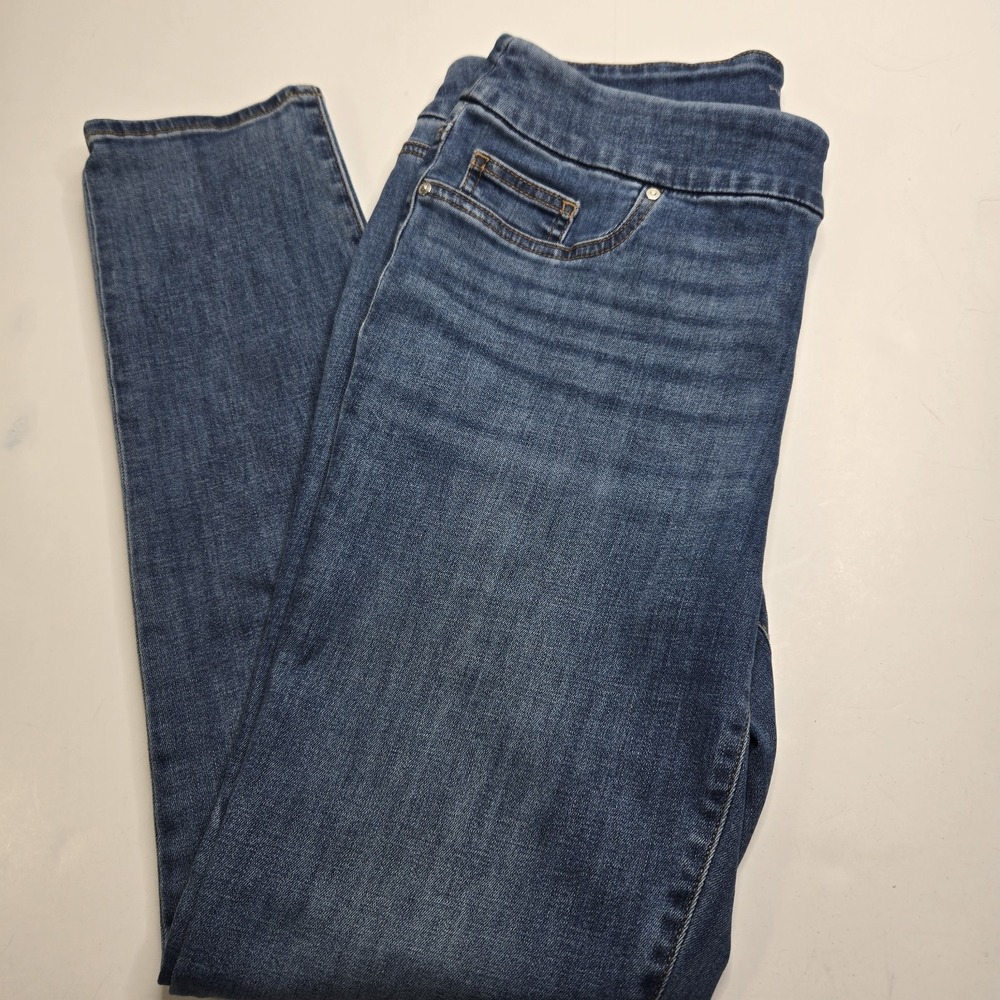Chico's Women's Blue Jeggings Soft Denim Jeans  8r Chico's Size 1.  A5